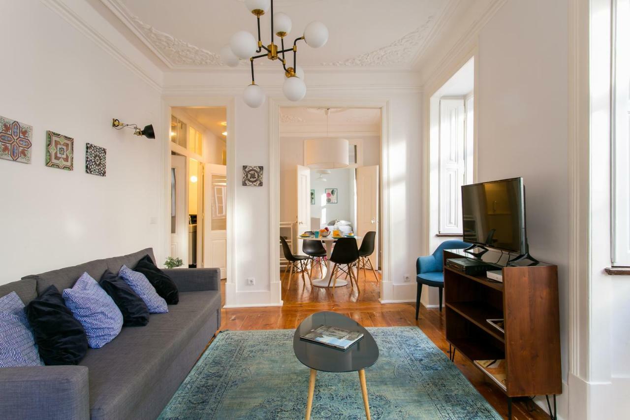 Joivy Splendid 2Br Flat In Bairro Alto, Nearby Luis De Camoes Square Apartment Lisbon Exterior photo
