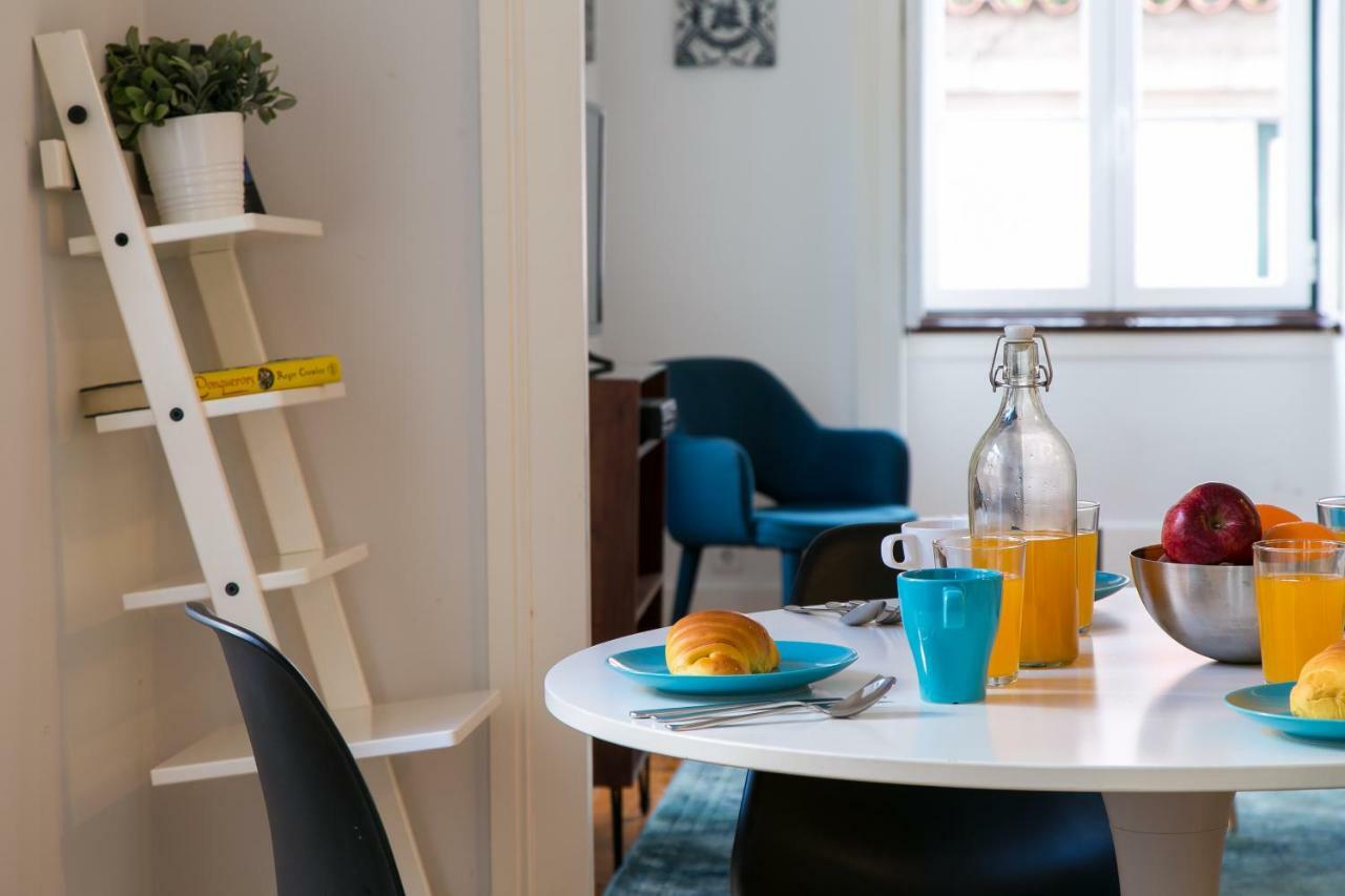 Joivy Splendid 2Br Flat In Bairro Alto, Nearby Luis De Camoes Square Apartment Lisbon Exterior photo