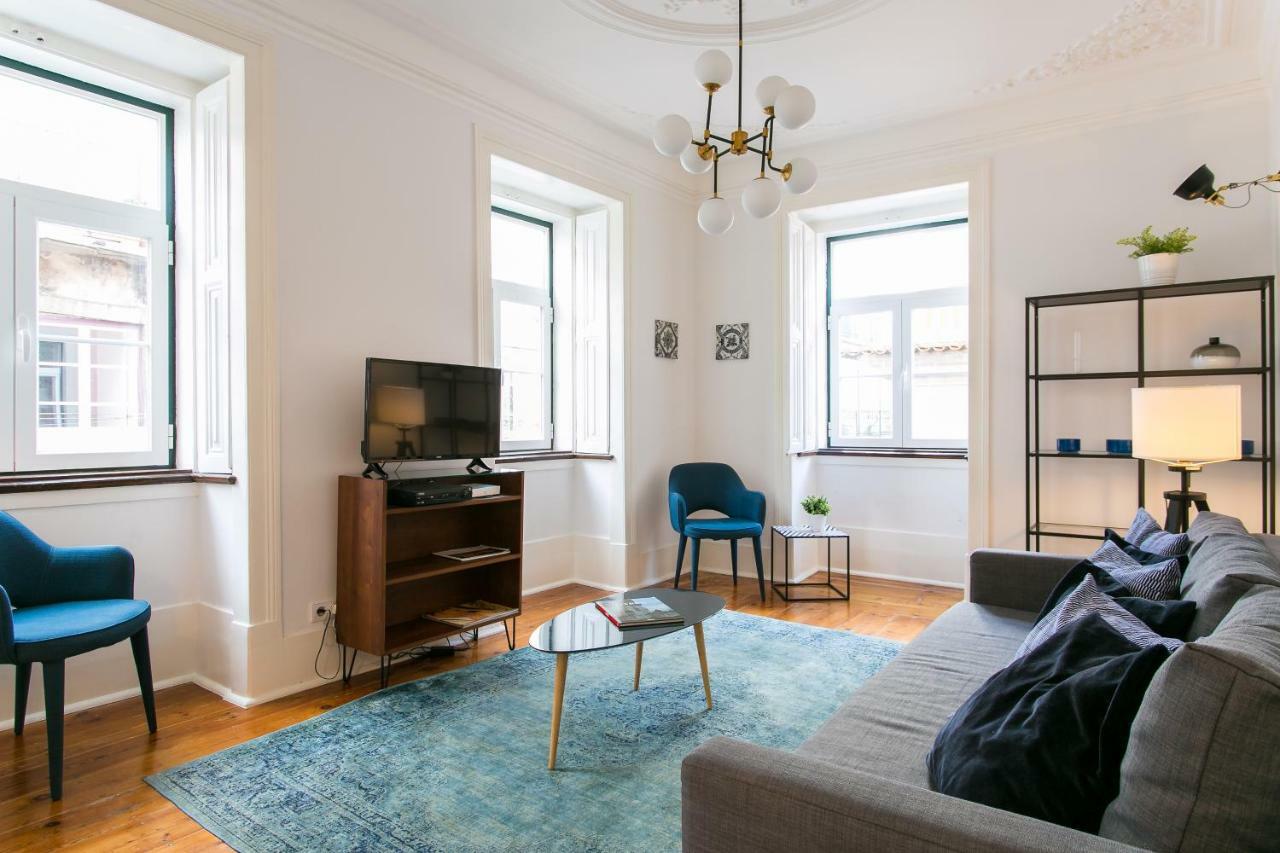 Joivy Splendid 2Br Flat In Bairro Alto, Nearby Luis De Camoes Square Apartment Lisbon Exterior photo